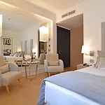 Eight Paraggi 5* 산타마르게리타리구레