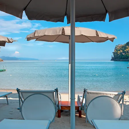 Hotel Eight Paraggi