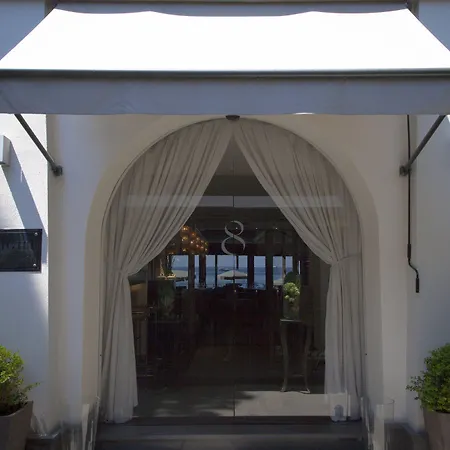 Hotel Eight Paraggi 5*