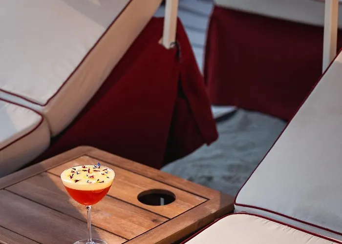 Hotel Eight Paraggi 5*